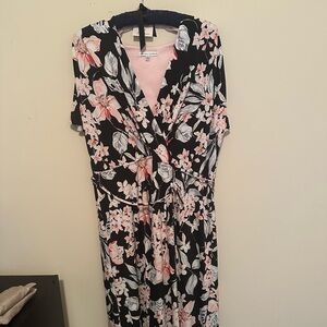 Sandra Darren Black and Pink Floral Midi Dress